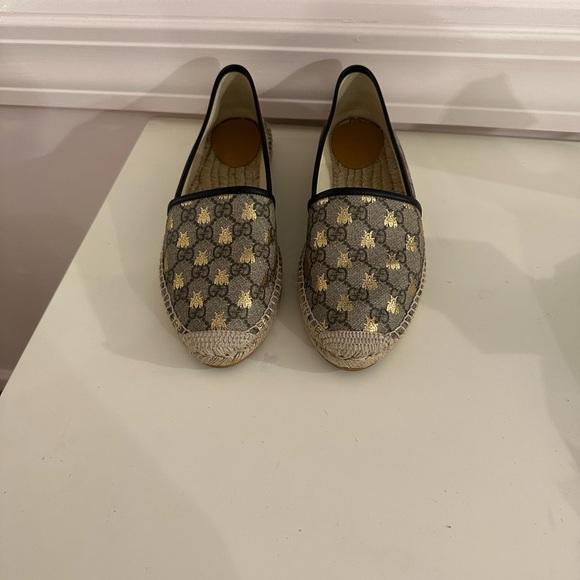 Gucci Women's Black and Gold Patterned Espadrilles - Picture 1 of 4